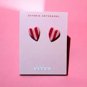 Corazón a rayas rosa