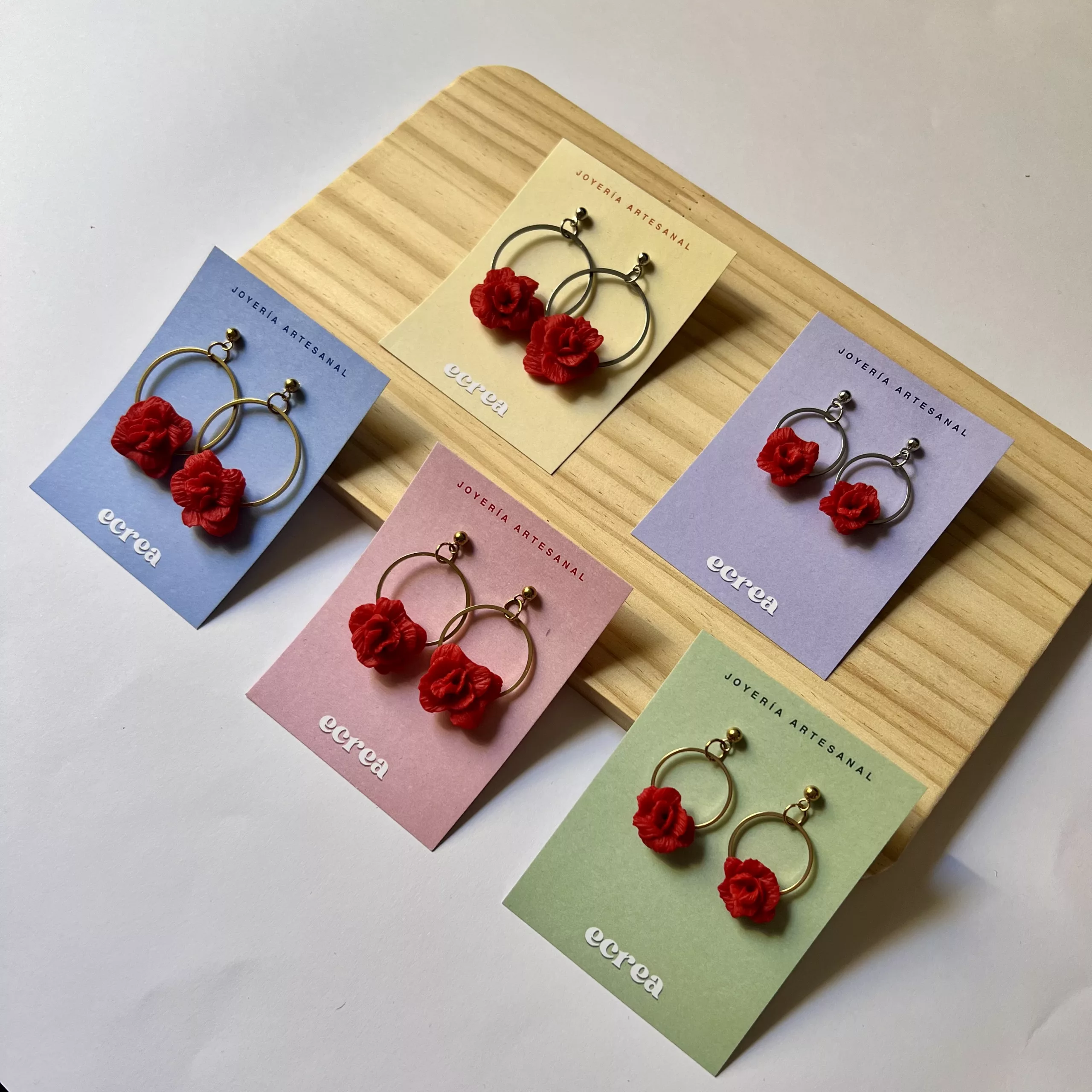 Rosa con aro plateado grande - Imagen 3