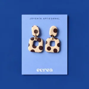 Topos beige cuadrado